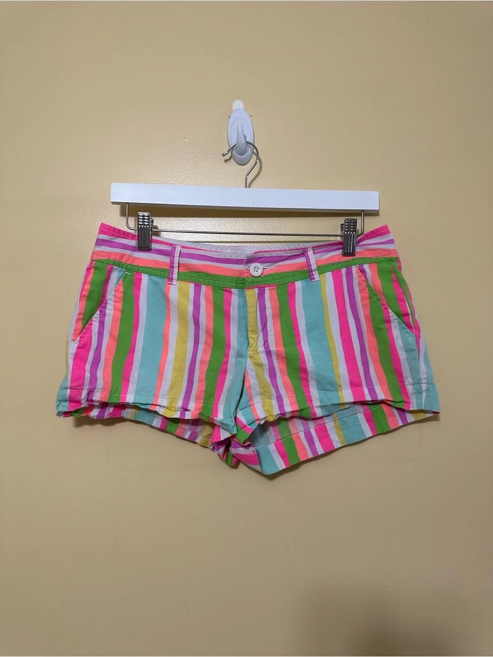 Lilly Pulitzer Callahan Shorts Womens 4 Vibrant Neon Spicy Stripe Pattern
